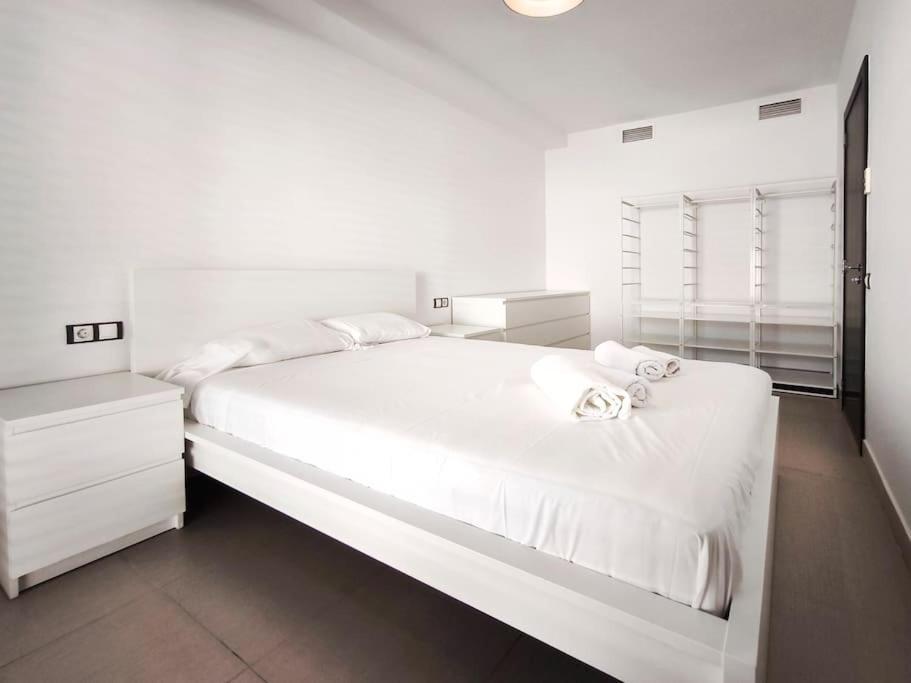 Moderno Apartamento Duplex En Terrassa Centro ภายนอก รูปภาพ