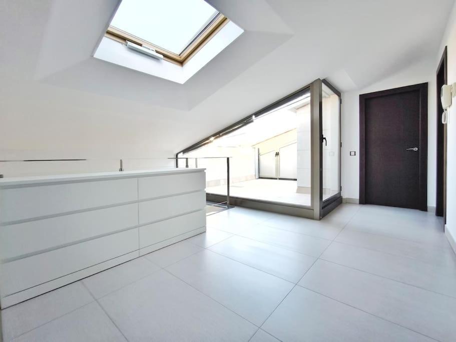 Moderno Apartamento Duplex En Terrassa Centro ภายนอก รูปภาพ