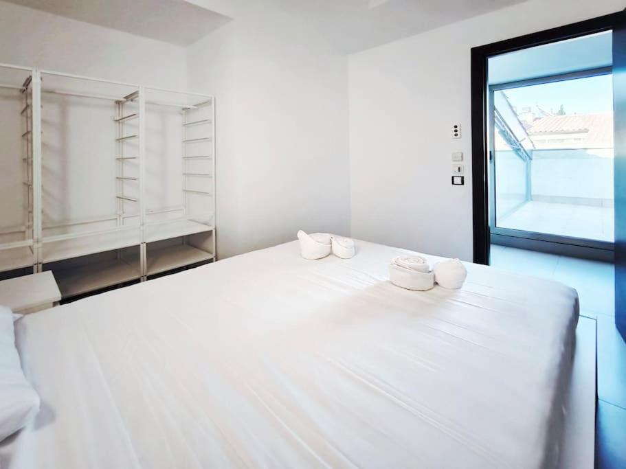 Moderno Apartamento Duplex En Terrassa Centro ภายนอก รูปภาพ