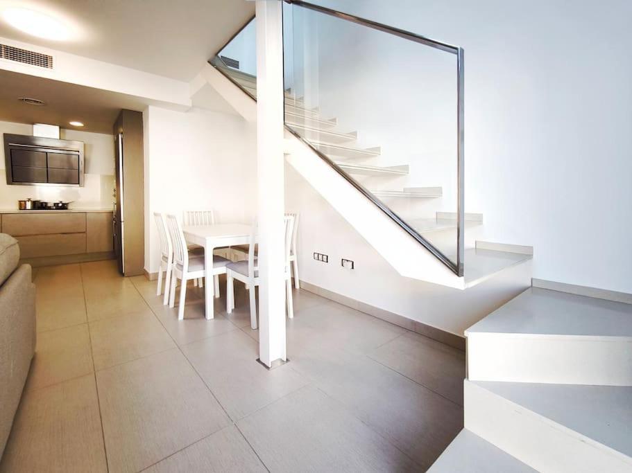 Moderno Apartamento Duplex En Terrassa Centro ภายนอก รูปภาพ